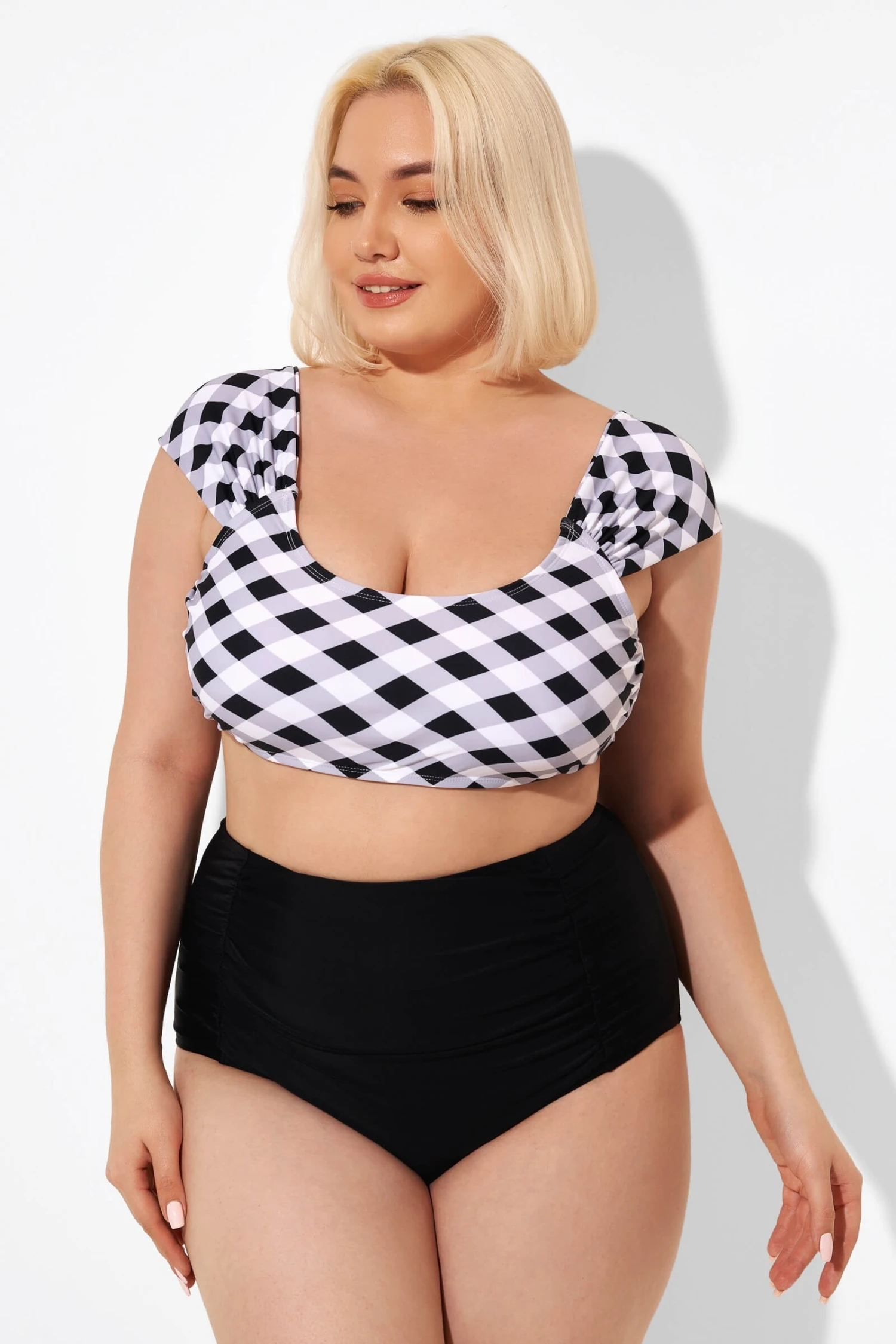 Black & White Gingham Bikini Top With Sleeves 1 Black & White Gingham Bikini Top With Sleeves