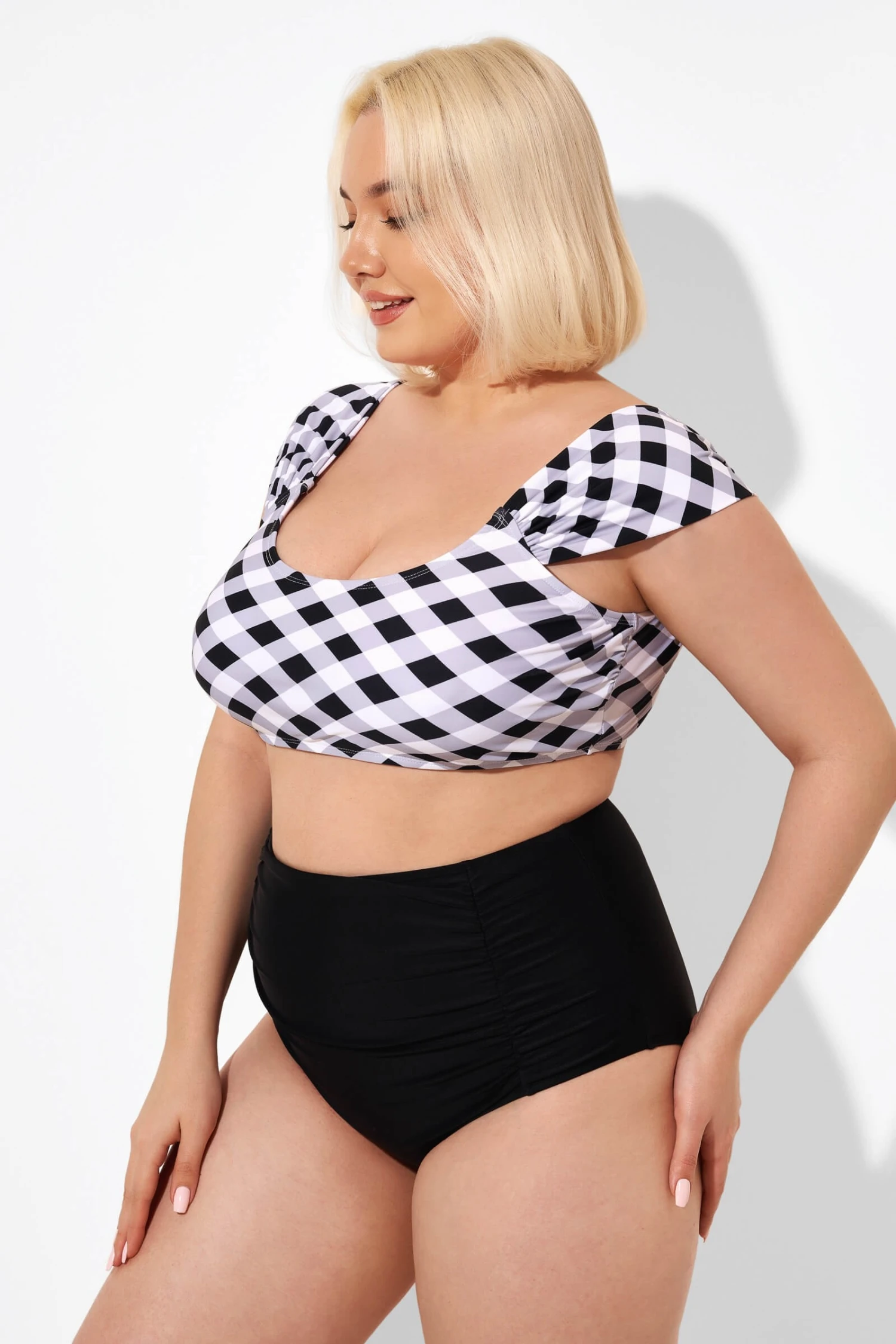 Black & White Gingham Bikini Top With Sleeves 5 Black & White Gingham Bikini Top With Sleeves - Image 5