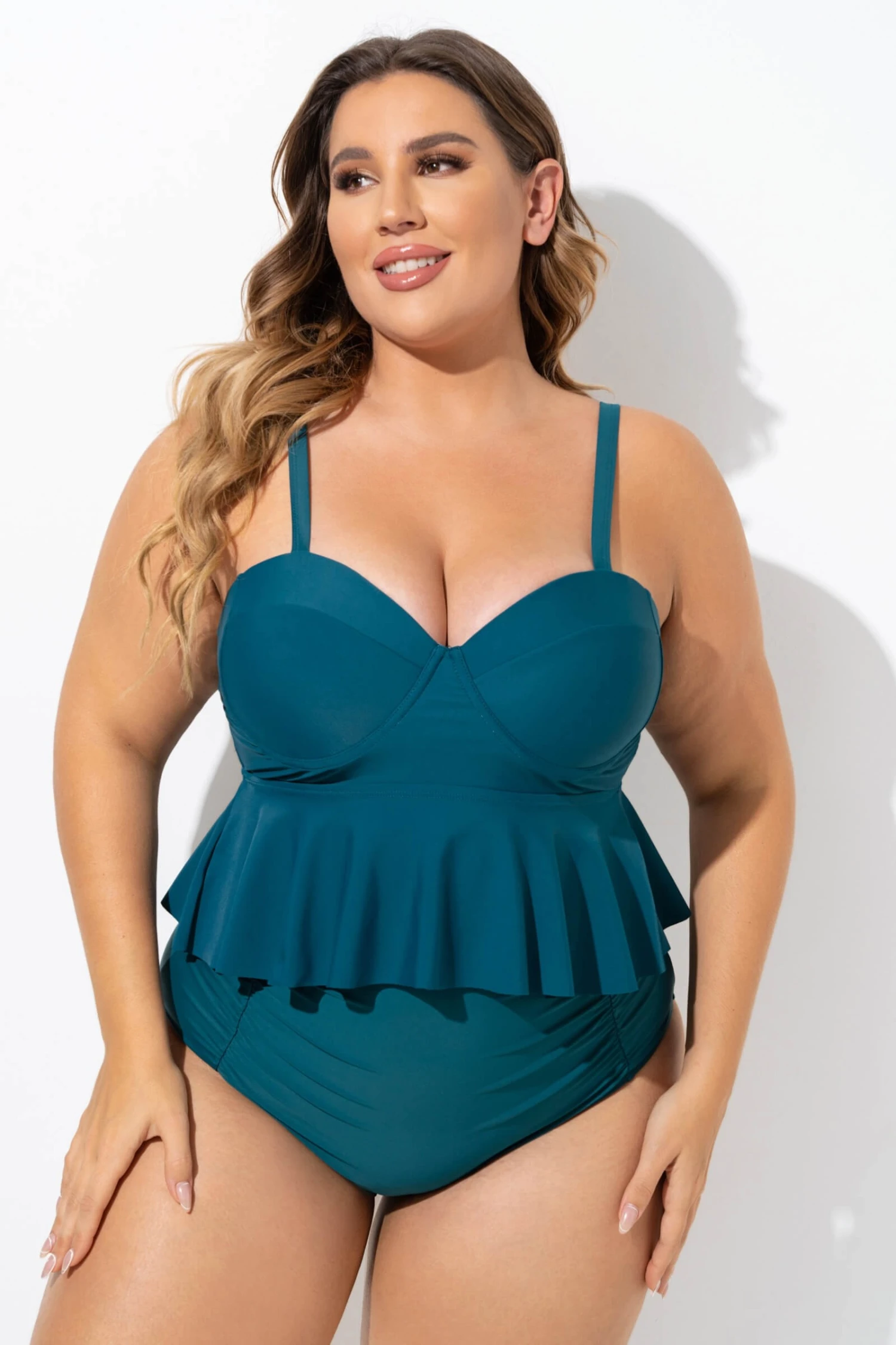 Green Ruched Hem Sweetheart Neckline Underwire Tankini Top 4 Green Ruched Hem Sweetheart Neckline Underwire Tankini Top - Image 4