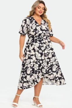 Black & White Floral Print V-Neck Maxi Dress -Sandy Bikinis Shop c sd039001 4