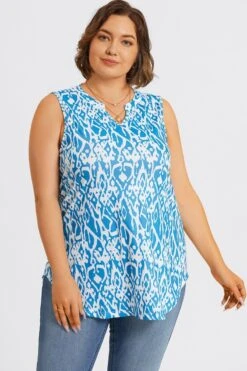 Blue ＆ White Hem Sleeveless Notched V Neck Tank Top